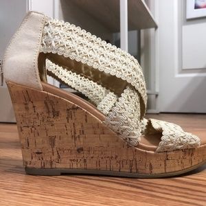 Summer wedges